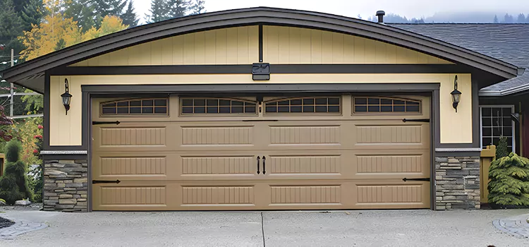 Residential Vinyl Roll Up Doors French Valley
